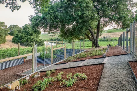 $9,800,000 | 710 Soscol Creek Road, Napa, CA 94559