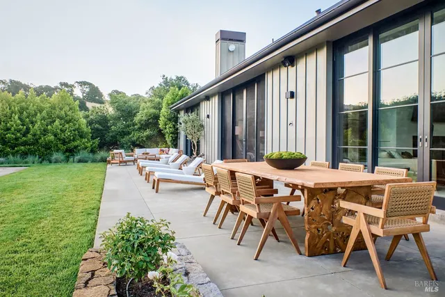 $9,800,000 | 710 Soscol Creek Road, Napa, CA 94559