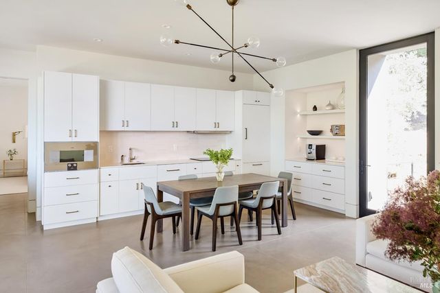 $9,800,000 | 710 Soscol Creek Road, Napa, CA 94559