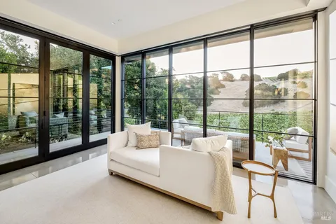 $9,800,000 | 710 Soscol Creek Road, Napa, CA 94559