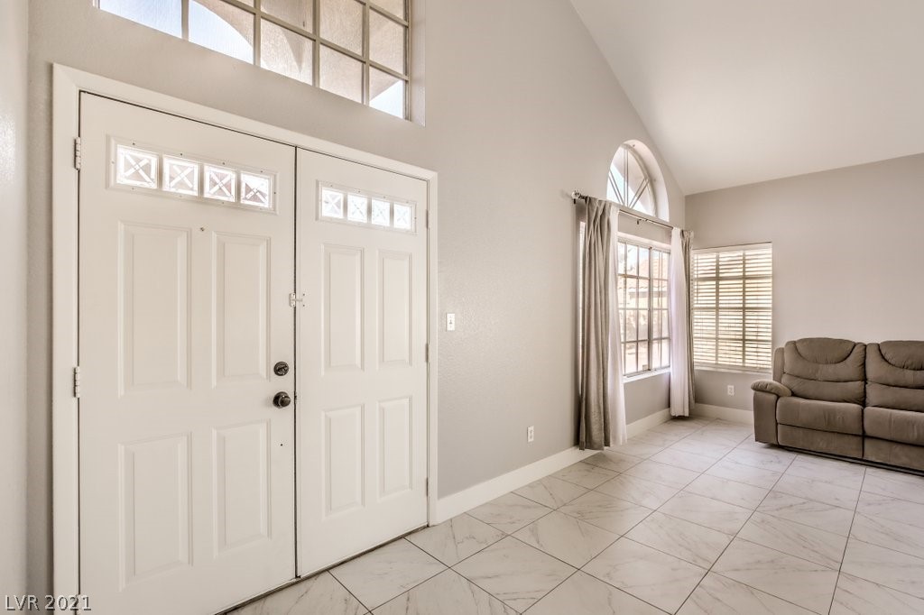 1304 Heather Ridge Road North Las Vegas, NV 89031 - Photo 4 of 31