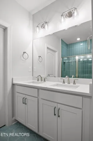 $349,400 | 7368 Sun Blossom Lane, Knoxville, TN 37924