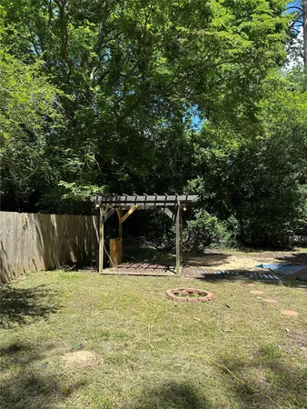 $1,400 | 13820 Farm To Market 787, Cleveland, TX 77327