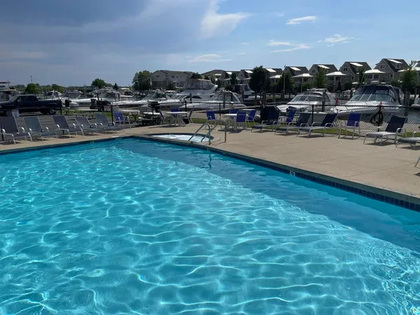 $95,000 | 910 West Savidge Street, Unit 45, Spring Lake, MI 49456