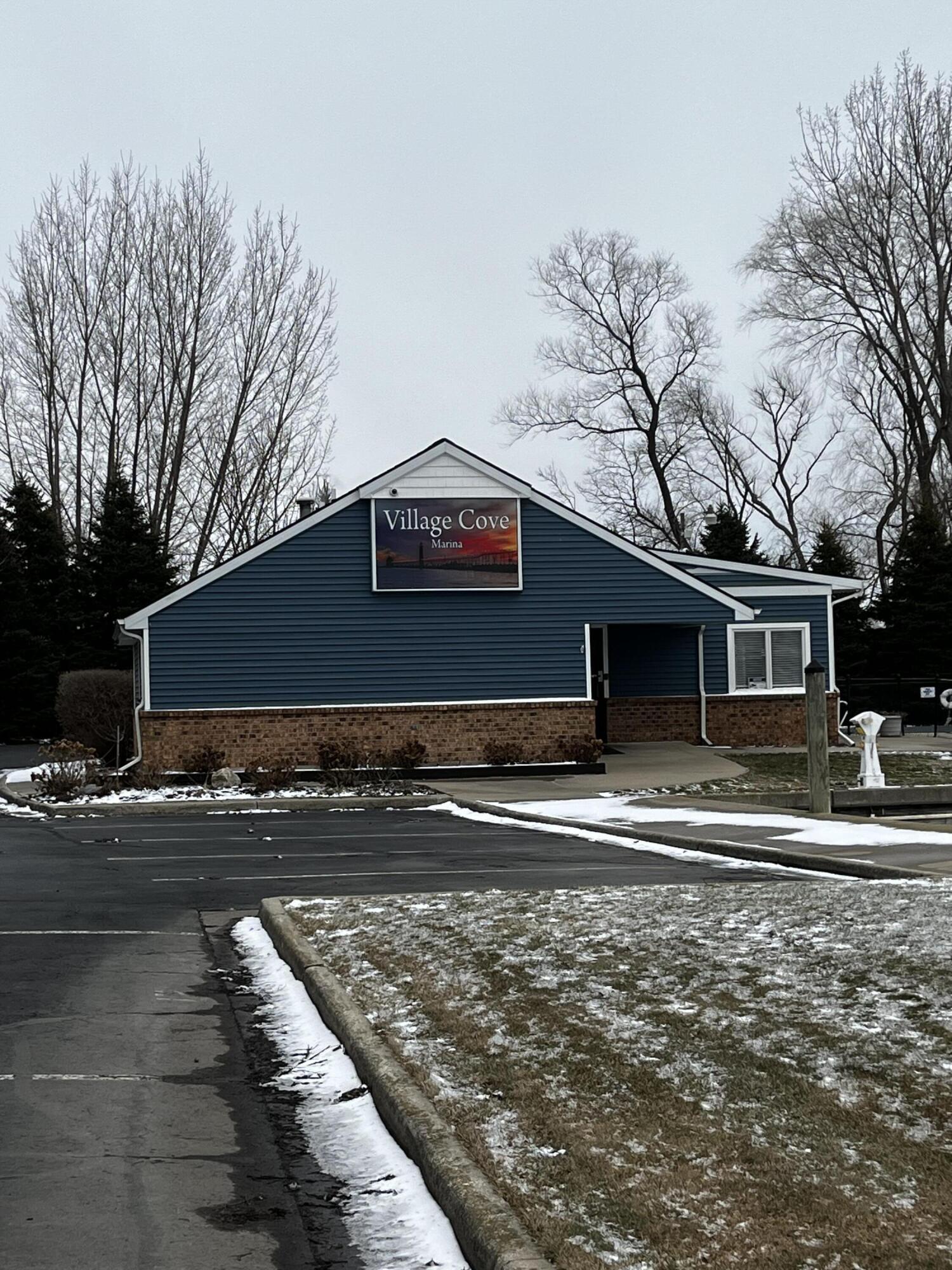 910 West Savidge Street, Unit 45 Spring Lake, MI 49456 - Photo 9 of 18 IMG_9481