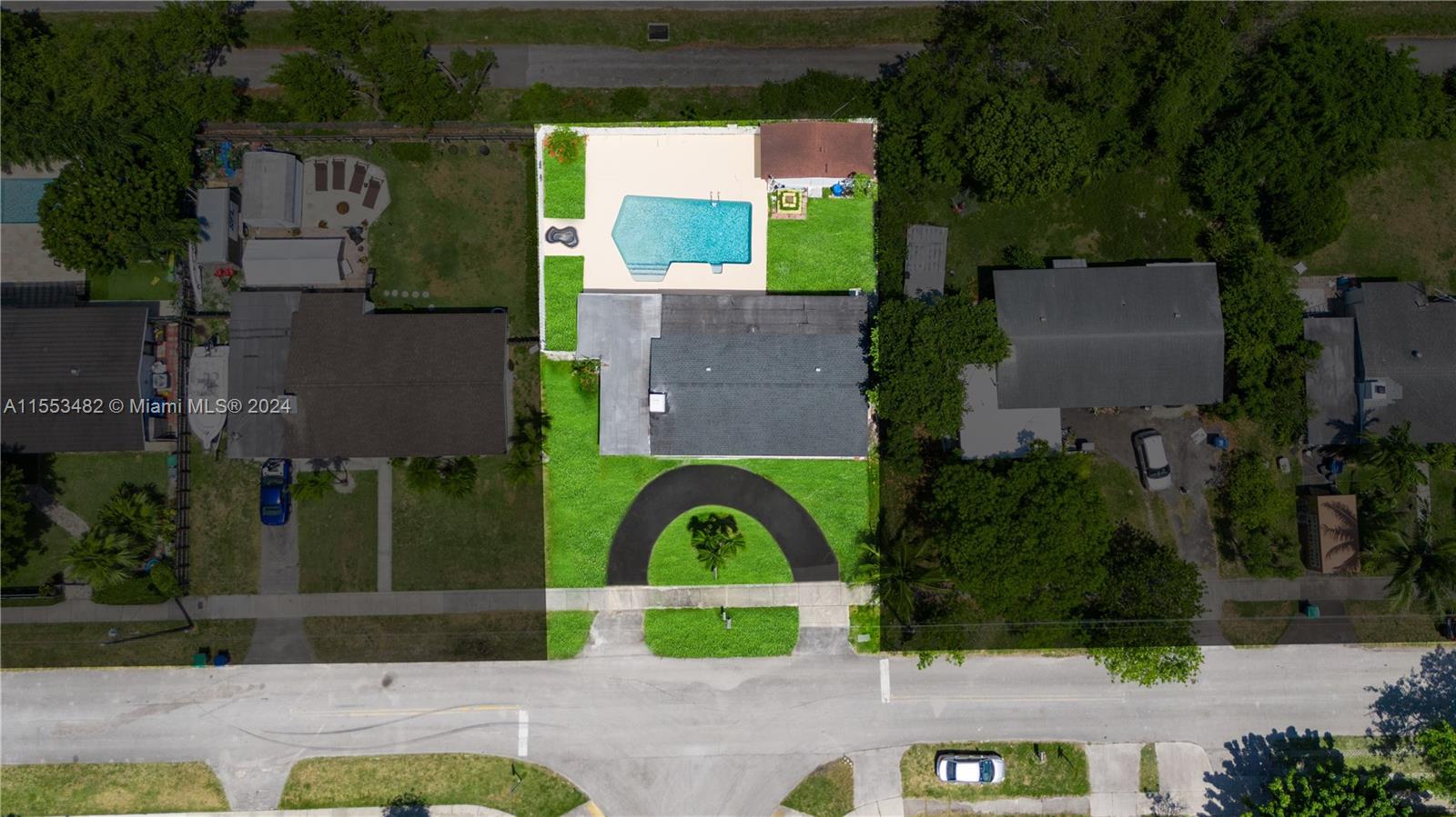 12601 Southwest 84th Avenue Road Miami, FL 33156 - Photo 33 of 40 Gallery Image 33