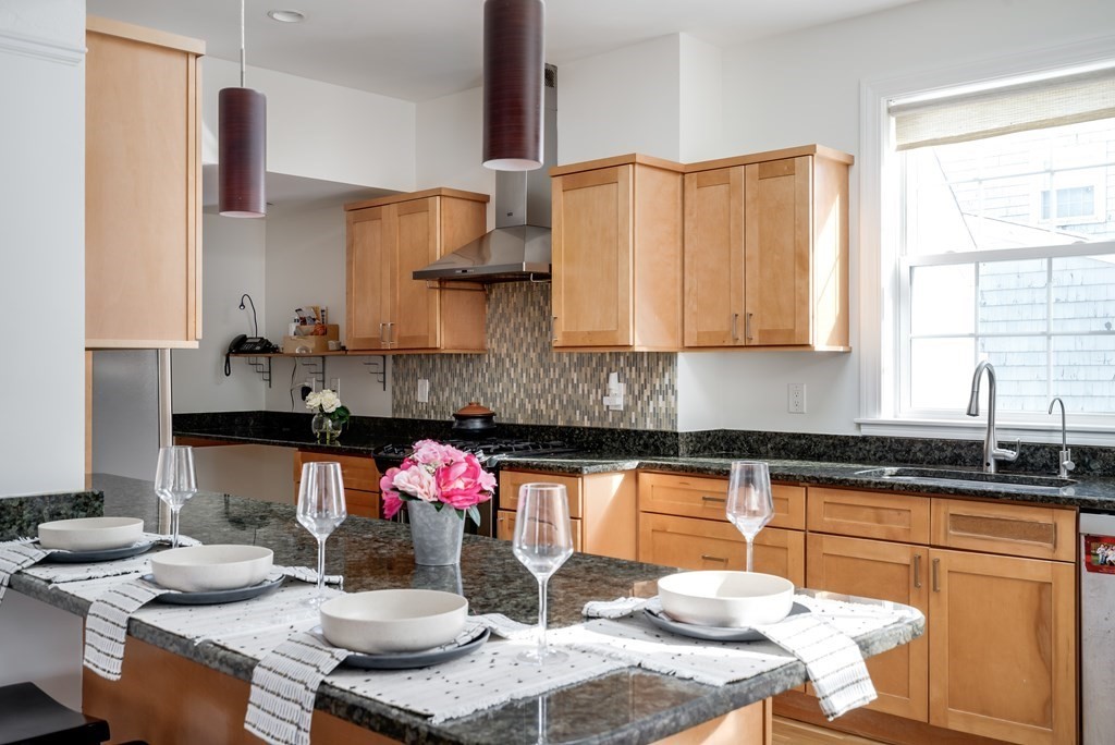 24 Newcastle Road Belmont, MA 02478 - Photo 14 of 32