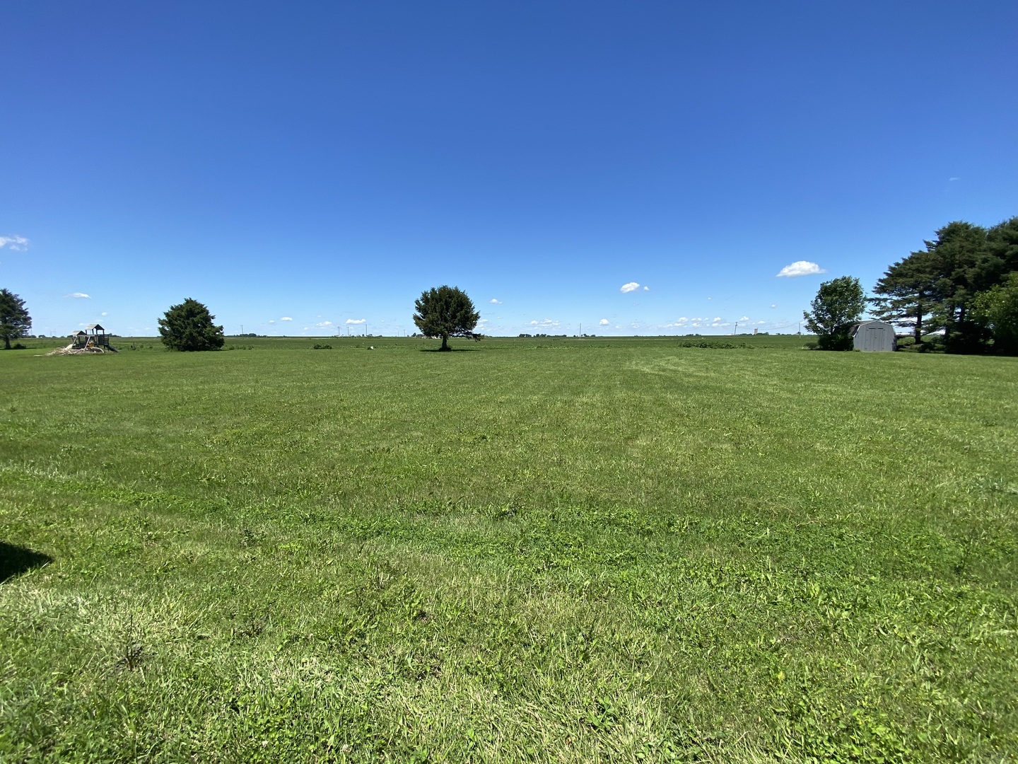 100 West Ririe Place Flanagan, IL 61740 - Photo 1 of 2