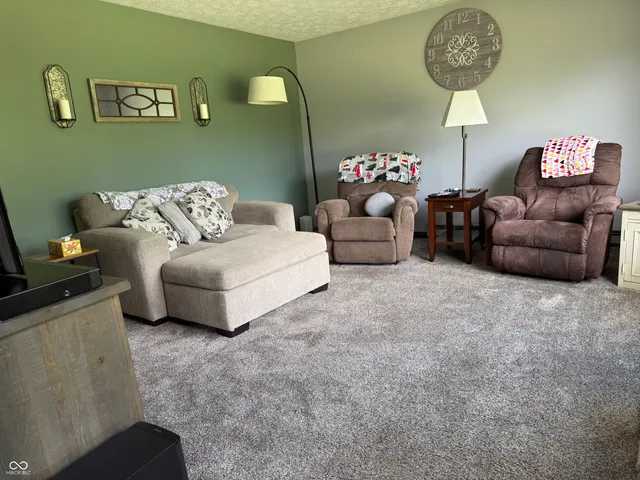 $329,900 | 1928 Highway 47, Crawfordsville, IN 47933