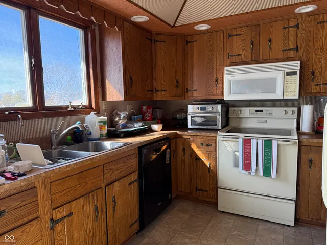 $329,900 | 1928 Highway 47, Crawfordsville, IN 47933