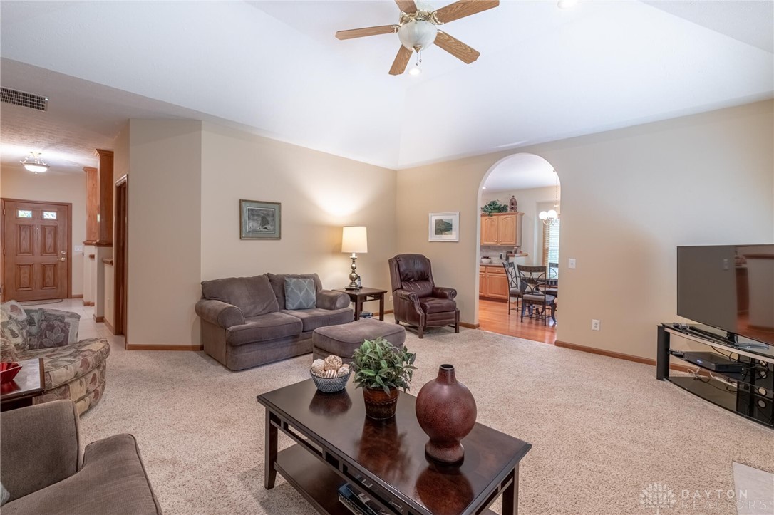 873 Deer Run Road Centerville, OH 45459 - Photo 7 of 39 Gallery Image 7