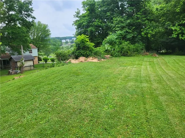 $42,000 | 0 Elgin Drive, Greensburg, PA 15601