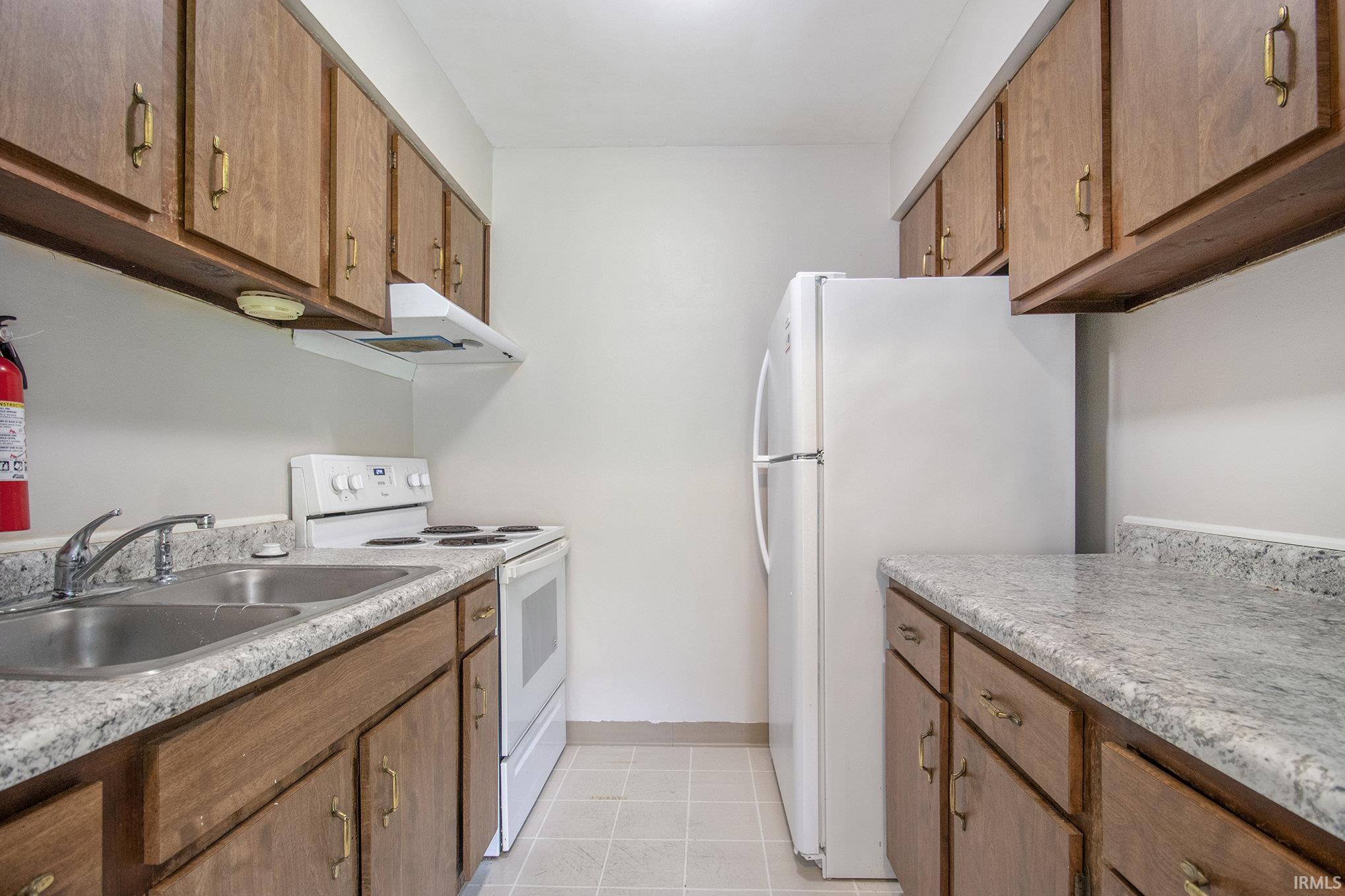 2500 Topsfield Road, Unit 911 South Bend, IN 46614 - Photo 8 of 17