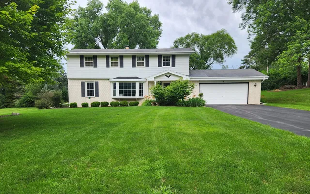 $665,000 | 4355 Continental Court, Brookfield, WI 53045