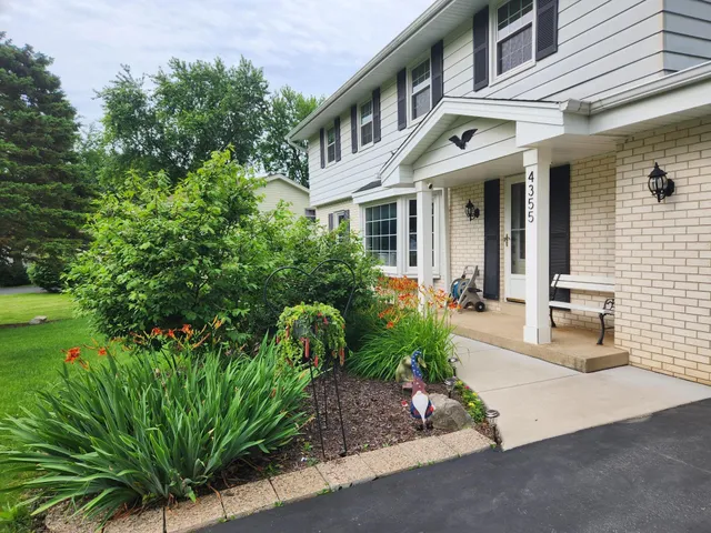 $665,000 | 4355 Continental Court, Brookfield, WI 53045