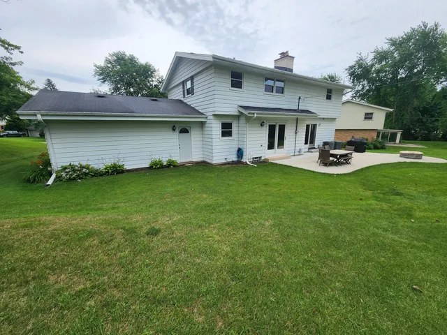 $665,000 | 4355 Continental Court, Brookfield, WI 53045