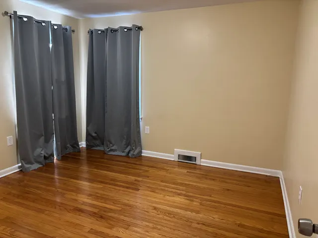 $1,950 | 897 Colonel Ledyard Highway, Ledyard, CT 06339