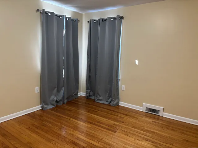 $1,950 | 897 Colonel Ledyard Highway, Ledyard, CT 06339