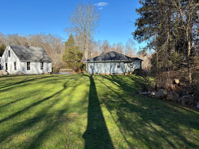 $1,950 | 897 Colonel Ledyard Highway, Ledyard, CT 06339