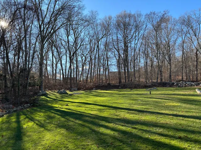 $1,950 | 897 Colonel Ledyard Highway, Ledyard, CT 06339