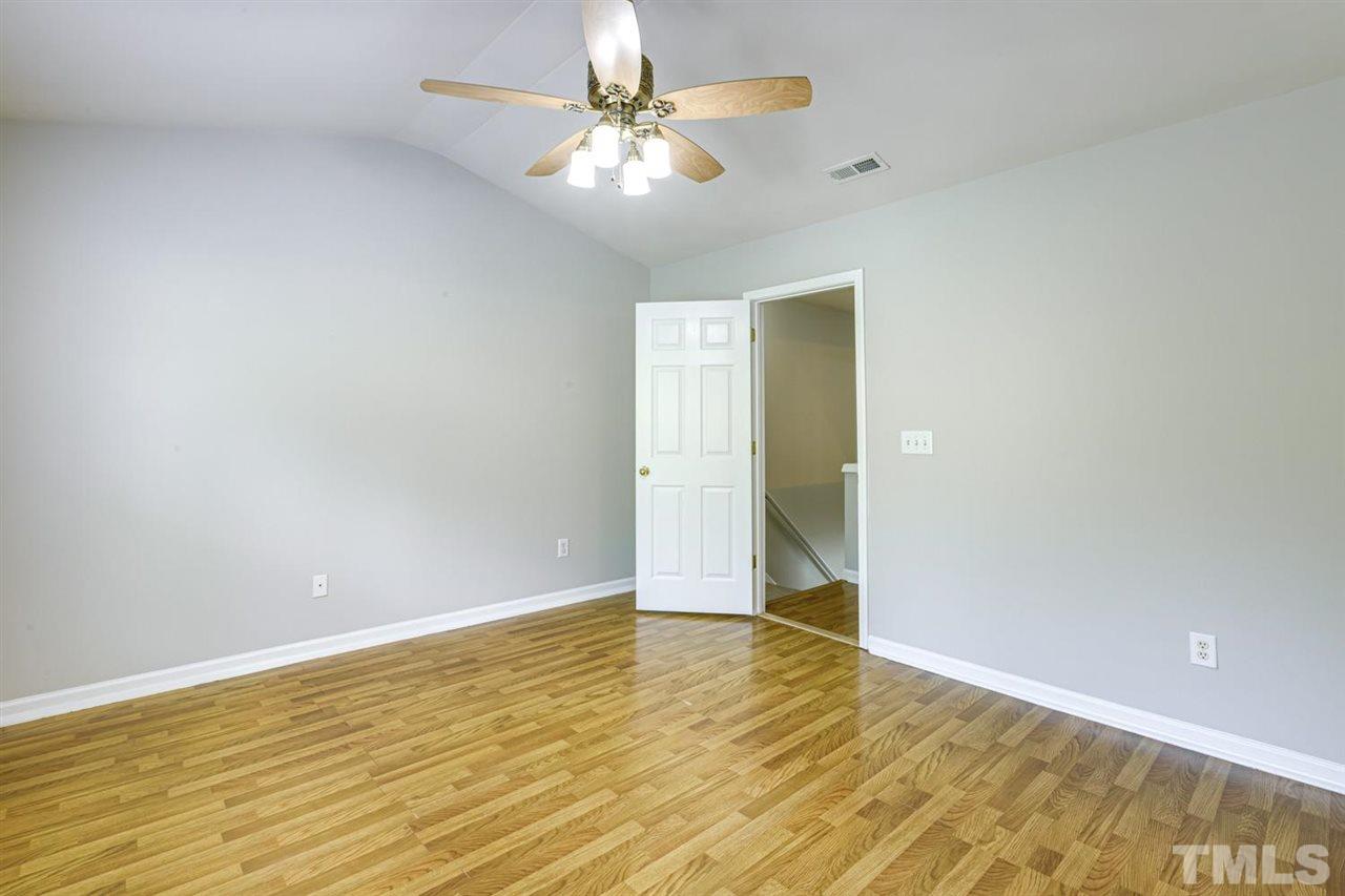 5021 Echo Ridge Road Raleigh, NC 27612 - Photo 14 of 30