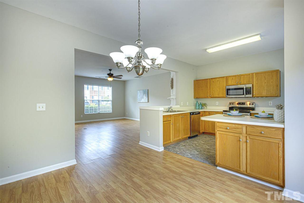 5021 Echo Ridge Road Raleigh, NC 27612 - Photo 8 of 30