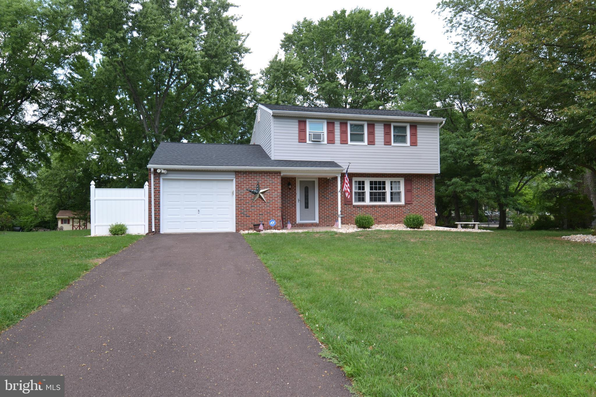 1321 Randy Drive Pottstown, PA 19464 - Photo 2 of 28 Gallery Image 2