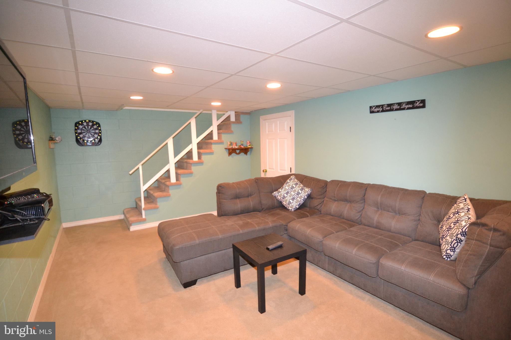 1321 Randy Drive Pottstown, PA 19464 - Photo 19 of 28 Gallery Image 19