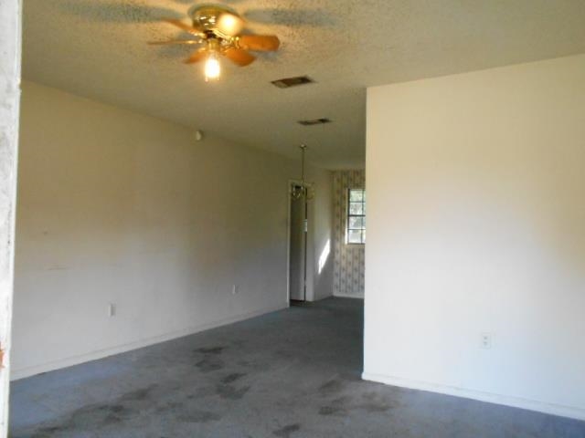7714 Grayson Avenue Baton Rouge, LA 70812 - Photo 5 of 13 Livingroom/Dining