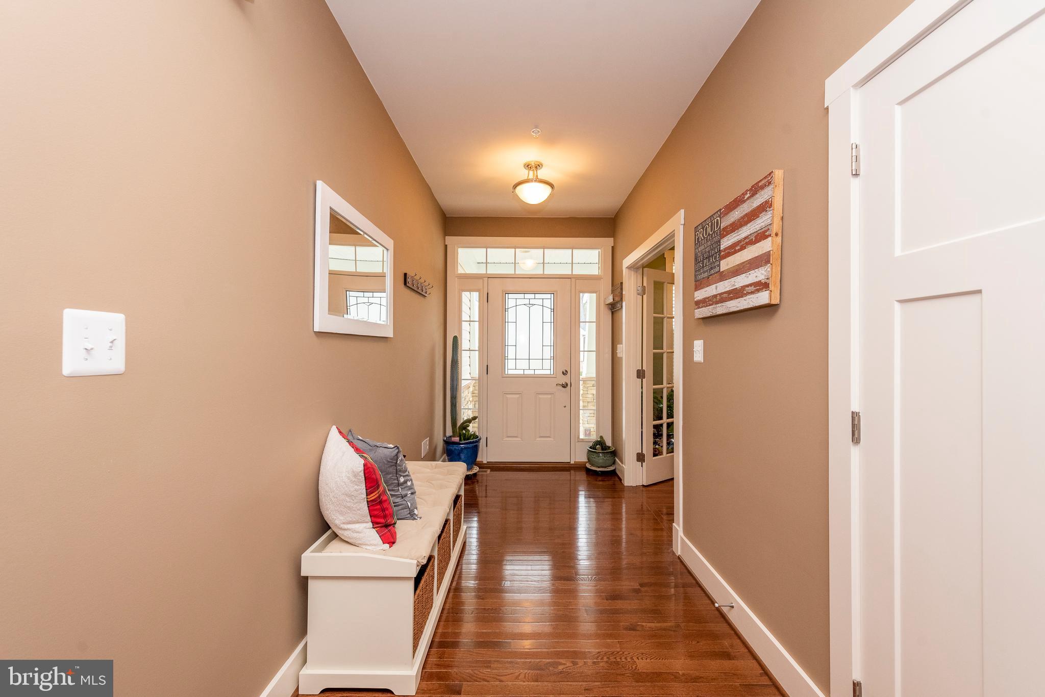 1118 Chevron Road Severn, MD 21144 - Photo 3 of 42 Foyer