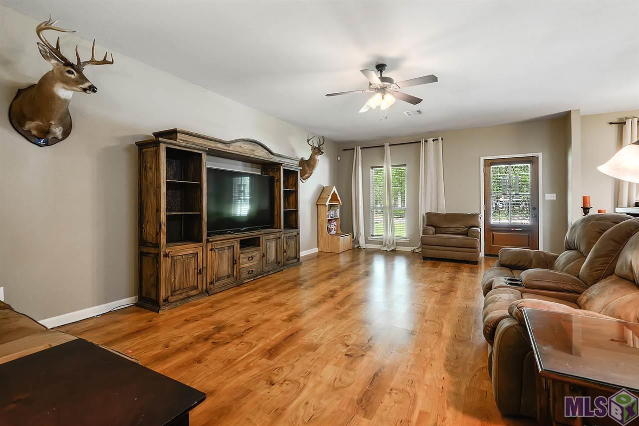 11241 Buddy Ellis Road Denham Springs, LA 70726 - Photo 8 of 12 Gallery Image 8