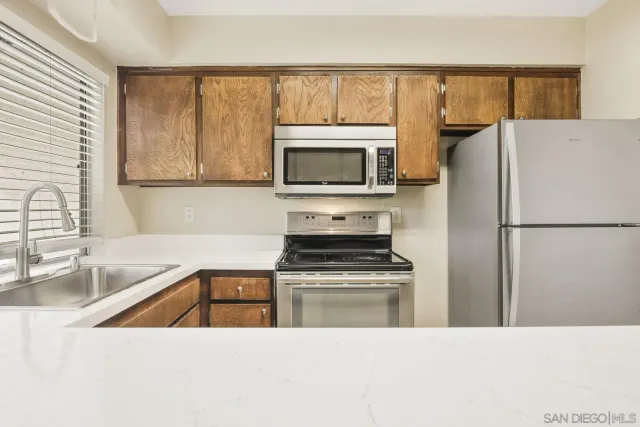 $479,000 | 8075 Caminito De Pizza, Unit C, San Diego, CA 92108