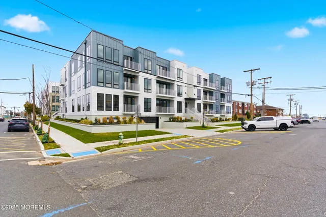 $1,050,000 | 215 2nd Avenue, Unit 204, Asbury Park, NJ 07712