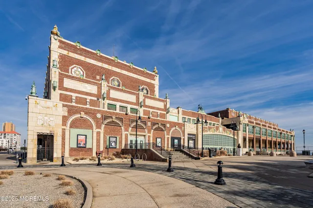 $1,050,000 | 215 2nd Avenue, Unit 204, Asbury Park, NJ 07712