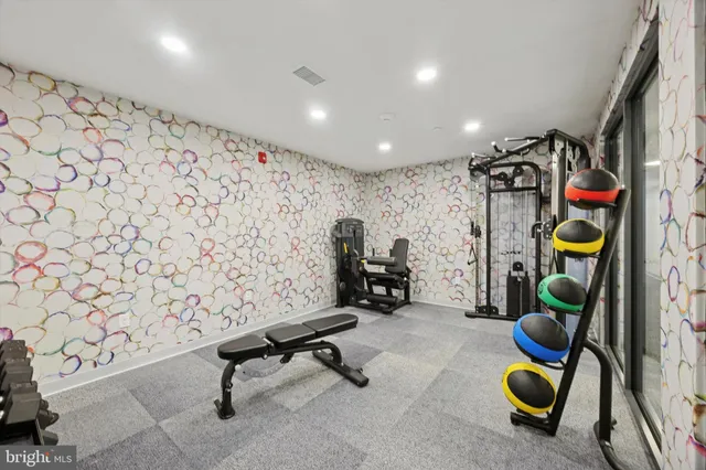 $1,284 | 4240 Chestnut Street, Unit 510, Philadelphia, PA 19104