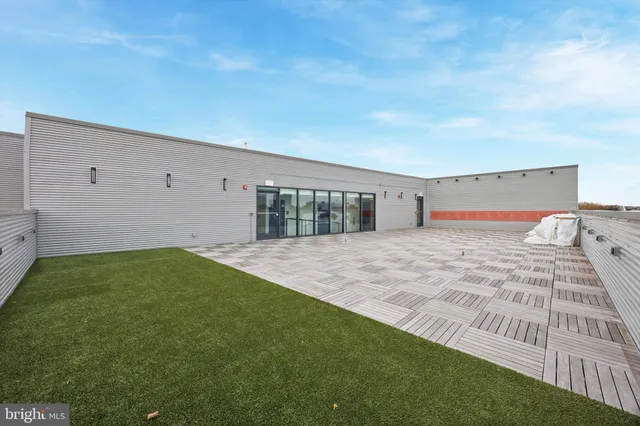 $1,284 | 4240 Chestnut Street, Unit 510, Philadelphia, PA 19104