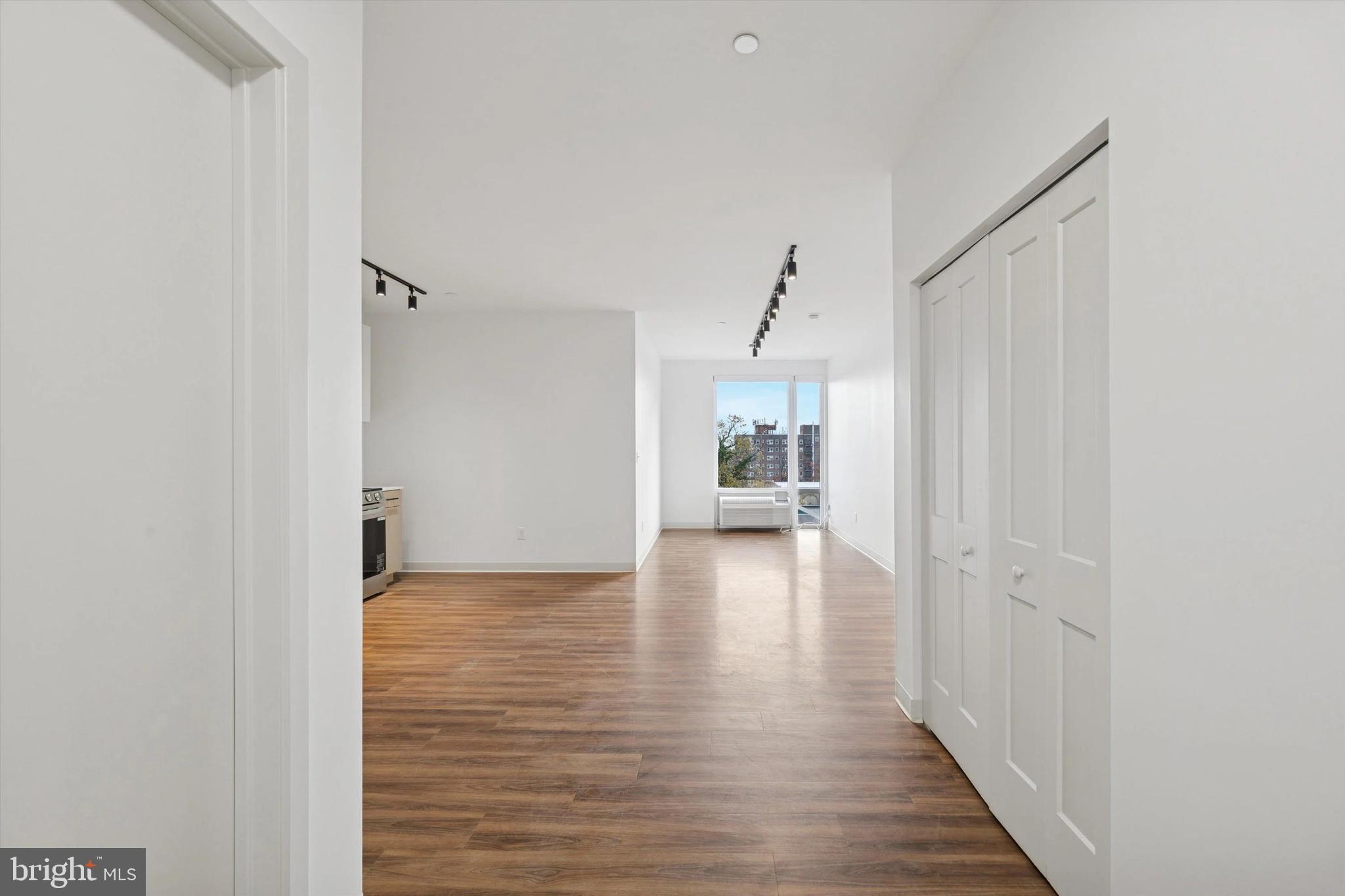 4240 Chestnut Street, Unit 510 Philadelphia, PA 19104 - Photo 9 of 22