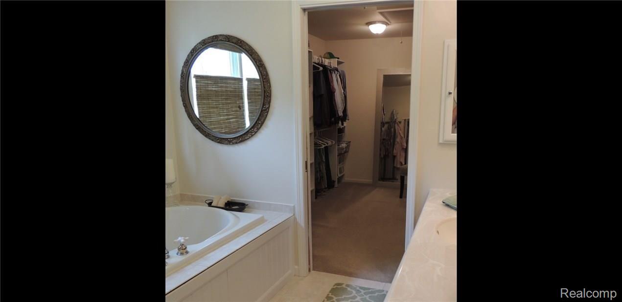 11955 Hibner Road Hartland, MI 48353 - Photo 44 of 53 Screenshot_20180812-160758_Gmail.jpg