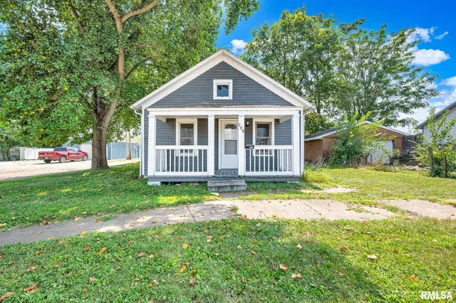 $64,900 | 208 Fayette Street, Pekin, IL 61554
