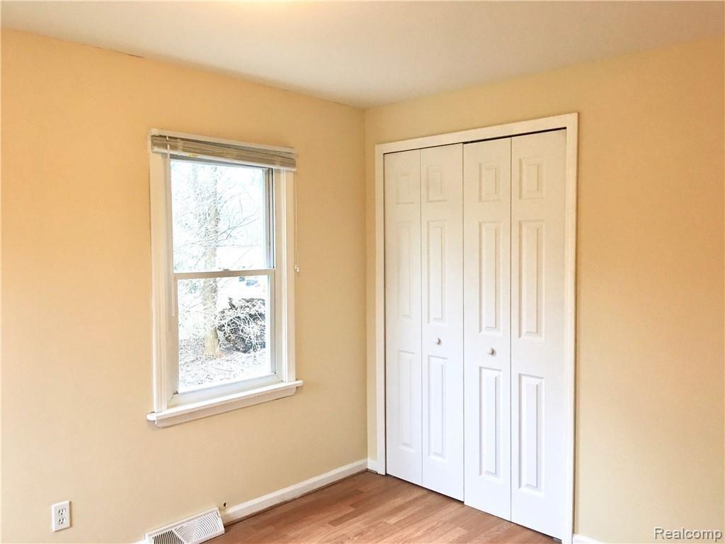 50190 Callens Road Chesterfield, MI 48047 - Photo 15 of 20