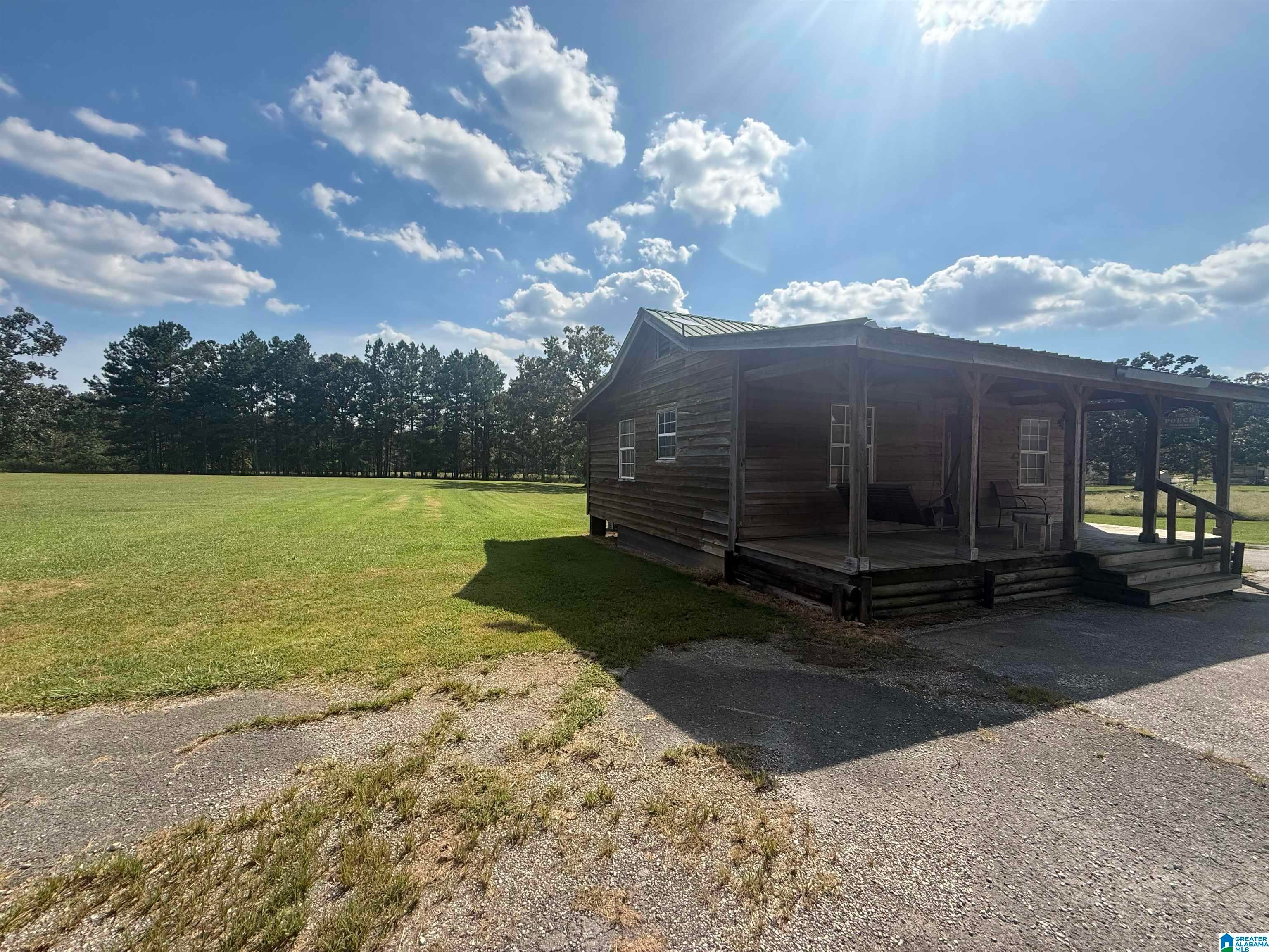 698 Pleasant Valley Road Rainbow City, AL 35906 - Photo 32 of 36 Gallery Image 32