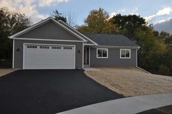 $449,900 | 316 Buena Terrace, Antioch, IL 60002