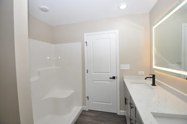 $449,900 | 316 Buena Terrace, Antioch, IL 60002