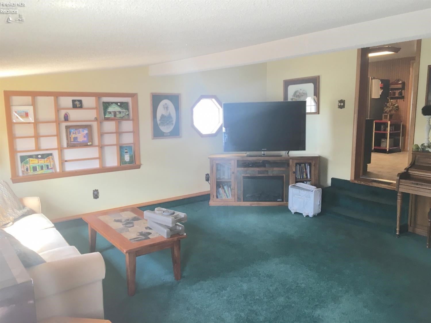 2407 Wells Road Collins, OH 44826 - Photo 9 of 10 Gallery Image 9