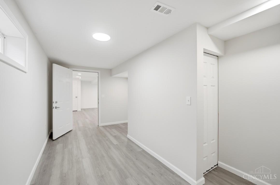 2576 Banning Road Cincinnati, OH 45239 - Photo 46 of 71