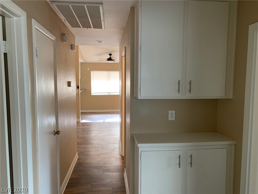 2357 Viewcrest Road Henderson, NV 89014 - Photo 18 of 32 Gallery Image 18