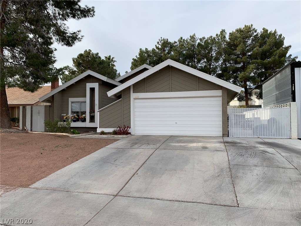 2357 Viewcrest Road Henderson, NV 89014 - Photo 2 of 32 Gallery Image 2