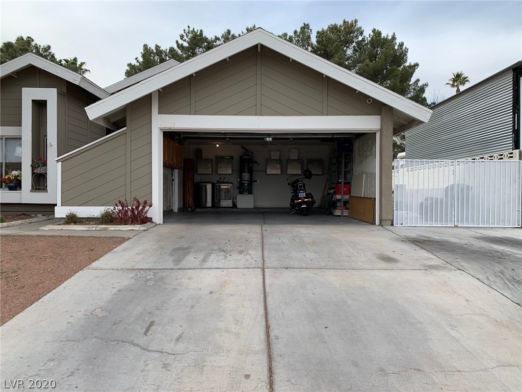 2357 Viewcrest Road Henderson, NV 89014 - Photo 29 of 32 Gallery Image 29