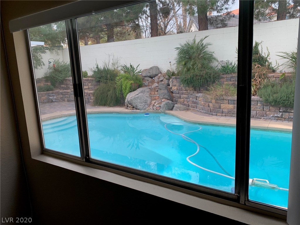 2357 Viewcrest Road Henderson, NV 89014 - Photo 10 of 32 Gallery Image 10