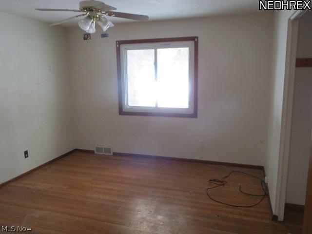 9260 Reichert Road Parma, OH 44130 - Photo 6 of 11